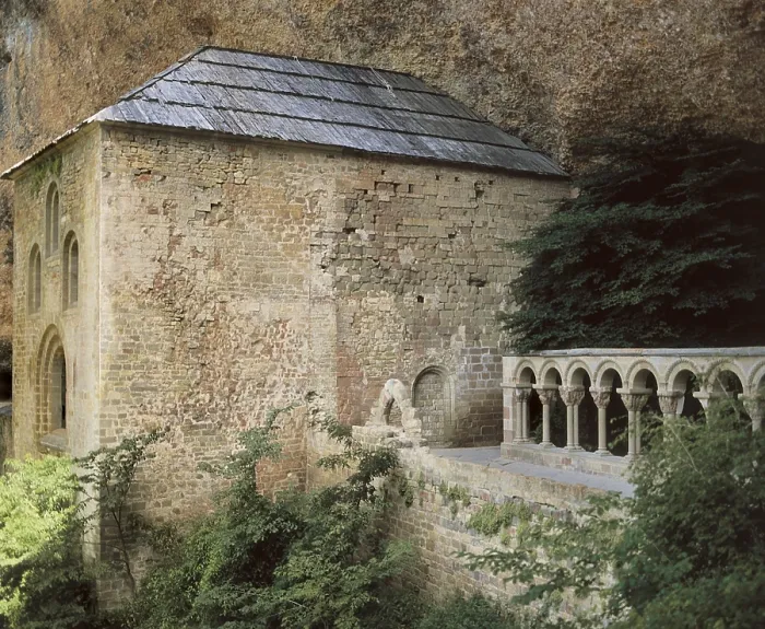 Framed Print : Old Monastery of San Juan de la Pea. s.X-s.XII. SPAIN. ARAGON. HUESCA. Santa Cruz de la Sers. High Church and cloister. Romanesque art. Architecture