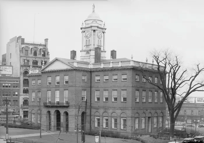 Framed Print : The Old State House, Hartford, Connecticut. Acted as the Connecticut State Capitol from 1792 - 1870's. Taken from a map of HartfordPhoto ca. 1930s Framed Print : The Old State House, Hartford, Connecticut. Acted as the Connecticut State Capitol from 1792 - 1870's. Taken from a map of HartfordPhoto ca. 1930s