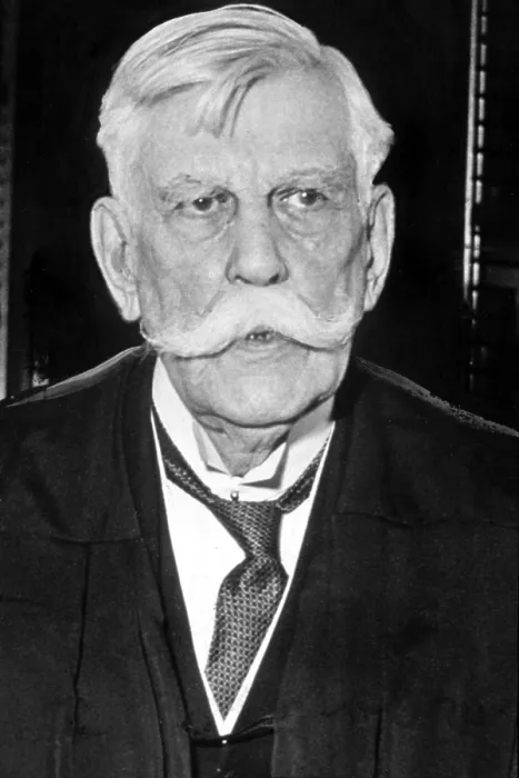 Framed Print : Oliver Wendell Holmes, Jr. 1932.. Courtesy: CSU Archives  /  Everett Collection
