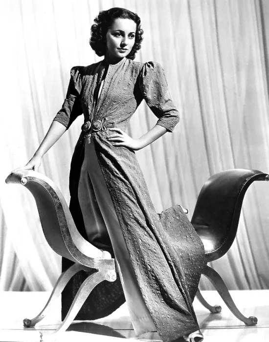 Framed Print : Olivia De Havilland, 1938