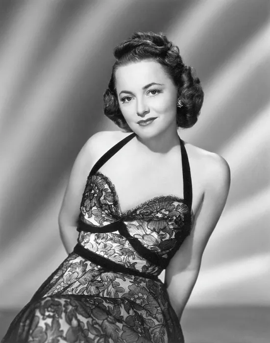 Framed Print : Olivia De Havilland, 1940