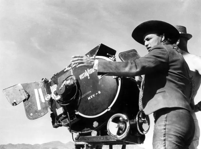 Framed Print : ONE-EYED JACKS, Marlon Brando (director) on-set, 1961