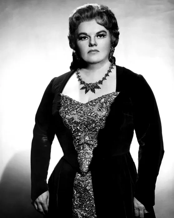 Framed Print : Opera singer Eileen Farrell as Leonora in Verdi's LA FORZA DEL DESTINO, 1962. Courtesy: CSU Archives / Everett Collection Framed Print : Opera singer Eileen Farrell as Leonora in Verdi's LA FORZA DEL DESTINO, 1962. Courtesy: CSU Archives / Everett Collection