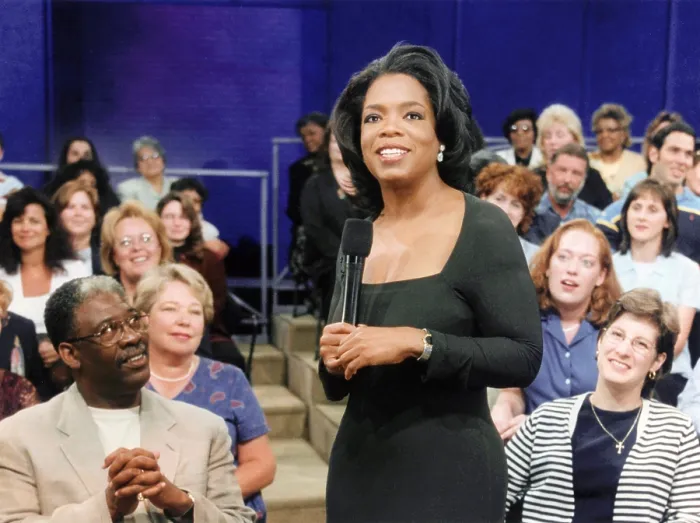 Framed Print : THE OPRAH WINFREY SHOW, Oprah Winfrey (center), (1998), 1986-2011