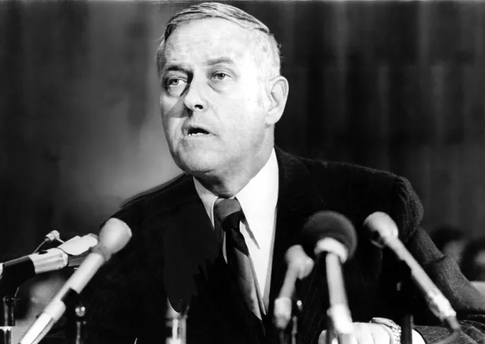 Framed Print : Oregon Gov. Tom McCall speaking at Natl.Commission on Marijuana & Drug Abuse in San Francisco, 6 / 14 / 71. Courtesy: CSU Archives  /  Everett Collection