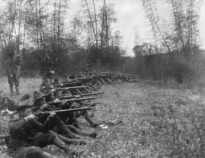 Framed Print : Oregon Volunteer Infantry on firing line, Pasig, Philippine Islands, March 14-15, 1899. The picture was taken just before a general advance during the Philippine-American War