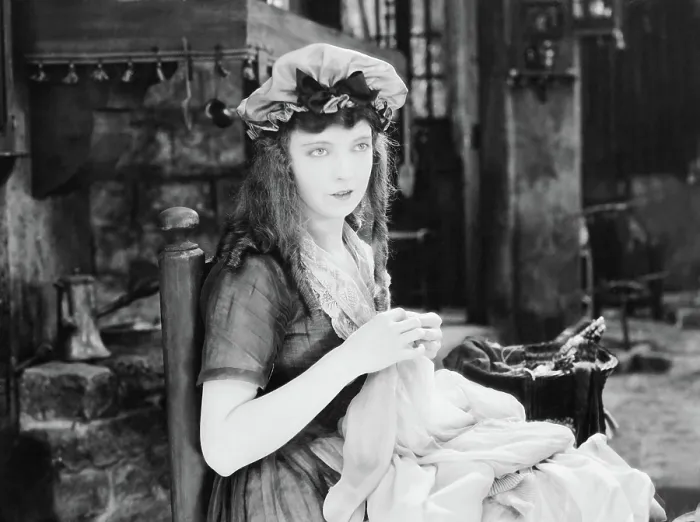 Framed Print : ORPAHNS OF THE STORM, Lillian Gish, 1921 Framed Print : ORPAHNS OF THE STORM, Lillian Gish, 1921