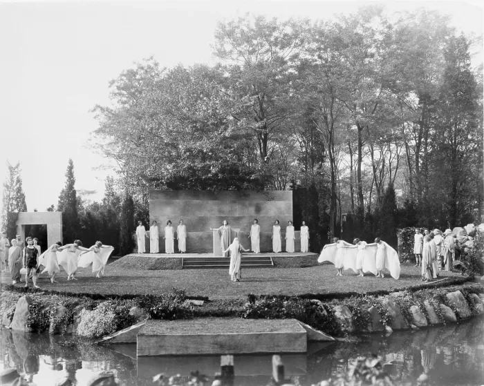 Framed Print : Outdoor modern dance performance with dancers in classical drapery, in Long Island, New York. Photo by Frances Benjamin Johnston, ca. 1910 Framed Print : Outdoor modern dance performance with dancers in classical drapery, in Long Island, New York. Photo by Frances Benjamin Johnston, ca. 1910