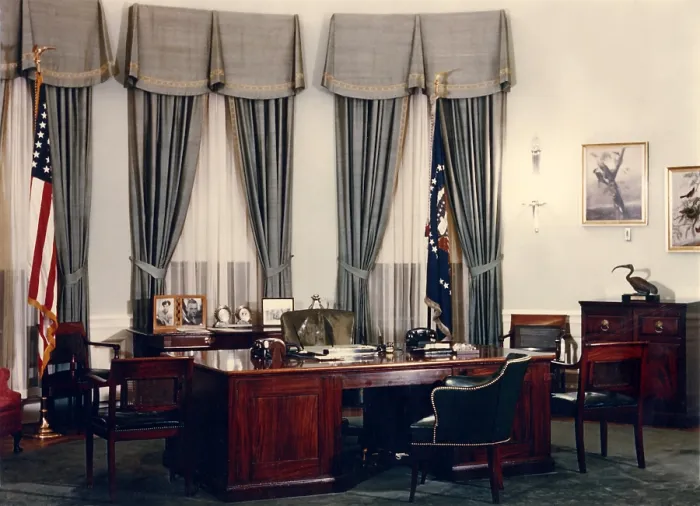 Framed Print : Oval Office and President's during the Eisenhower Administration. 1953-1960. - (BSLOC_2014_16_247)