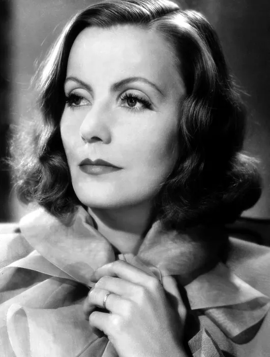Framed Print : THE PAINTED VEIL, Greta Garbo, 1934