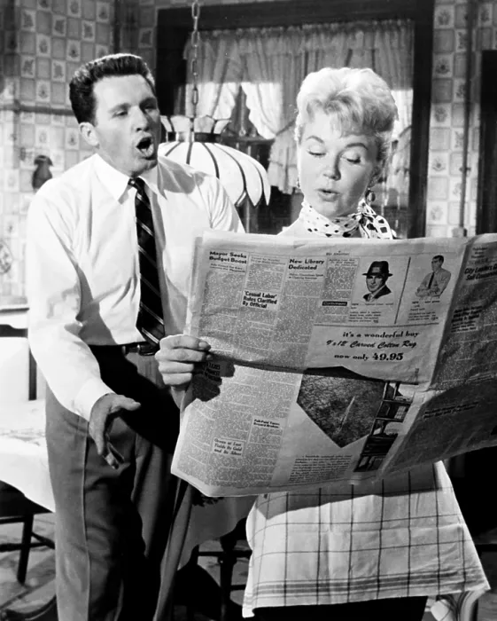 Framed Print : THE PAJAMA GAME, from left, John Raitt, Doris Day, 1957