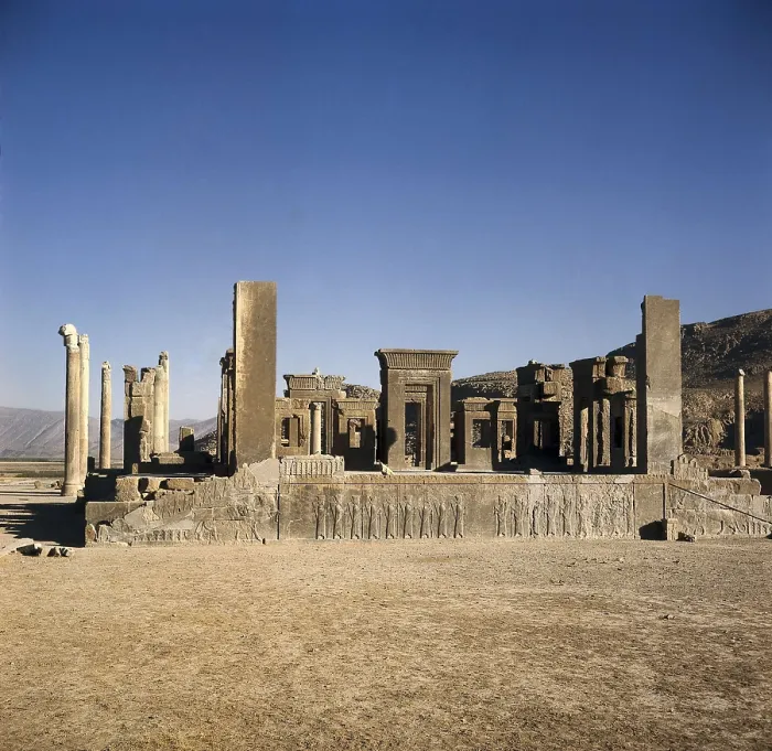 Framed Print : Palace of Darius I. Apadana or Audience Hall. 6th c. BC. IRAN. FARS. Persepolis. Palace of Darius. Persian art. Achaemenid period. AISA / Everett Collection**US SALES ONLY** Framed Print : Palace of Darius I. Apadana or Audience Hall. 6th c. BC. IRAN. FARS. Persepolis. Palace of Darius. Persian art. Achaemenid period. AISA / Everett Collection**US SALES ONLY**