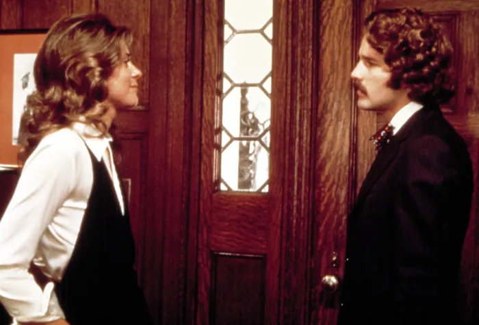 Framed Print : THE PAPER CHASE, Lindsay Wagner, Timothy Bottoms, 1973. TM and Copyright 20th Century Fox Film Corp. All rights reserved. / Courtesy Everett Collection Framed Print : THE PAPER CHASE, Lindsay Wagner, Timothy Bottoms, 1973. TM and Copyright 20th Century Fox Film Corp. All rights reserved. / Courtesy Everett Collection