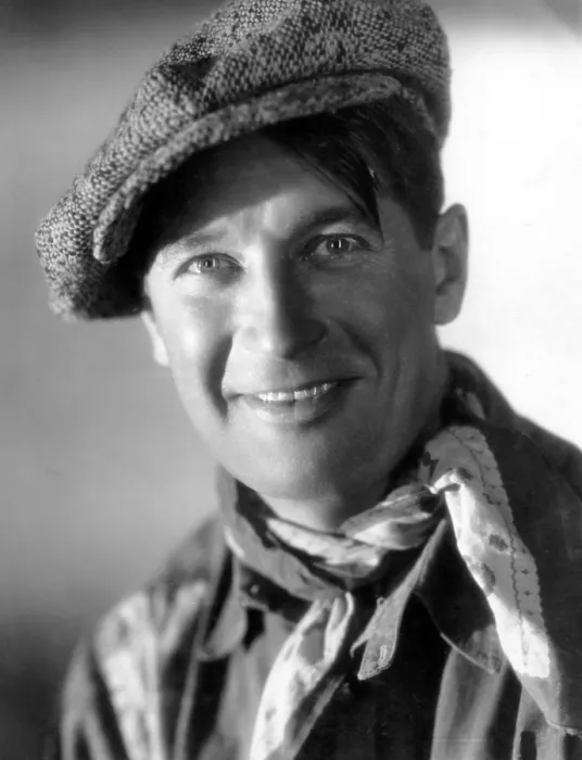 Framed Print : PARAMOUNT ON PARADE, Maurice Chevalier, 1930 Framed Print : PARAMOUNT ON PARADE, Maurice Chevalier, 1930