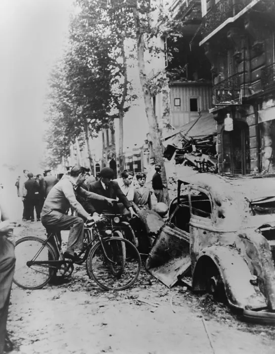 Framed Print : Parisians gather around a car and a home destroyed by German bombs. World War 2, ca. May-June 1940. (BSLOC_2013_11_61)
