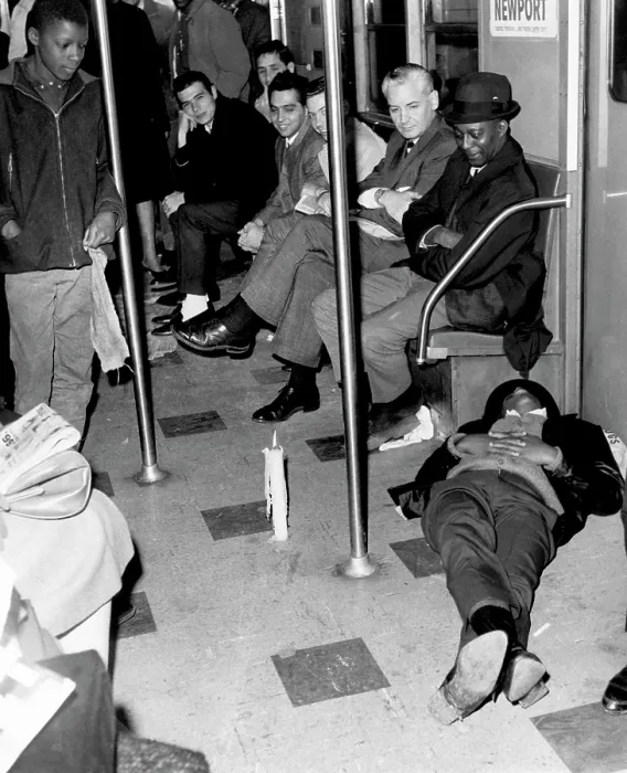 Framed Print : Passengers on a stalled subway train during a power failure, New York City, November 9, 1965. Courtesy: CSU Archives / Everett Collection Framed Print : Passengers on a stalled subway train during a power failure, New York City, November 9, 1965. Courtesy: CSU Archives / Everett Collection