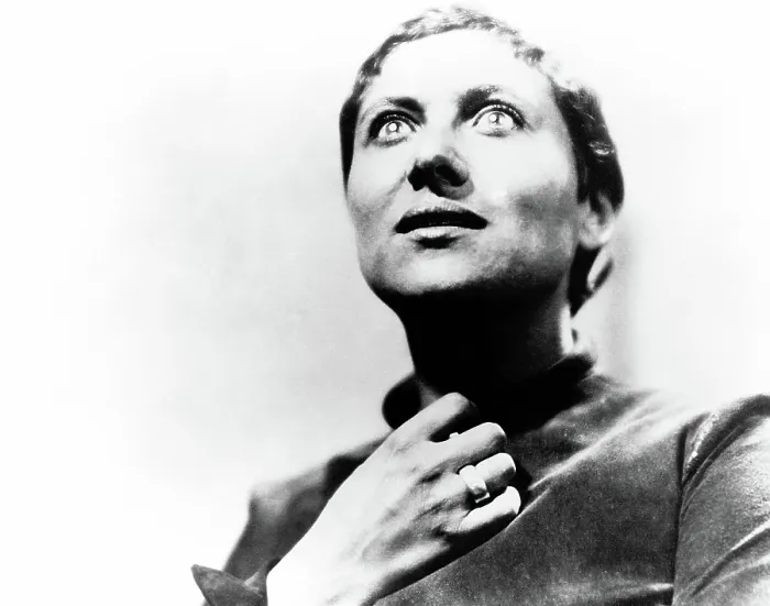 Framed Print : THE PASSION OF JOAN OF ARC, (aka LA PASSION DE JEANNE D'ARC), Maria Falconetti as Joan of Arc, 1928