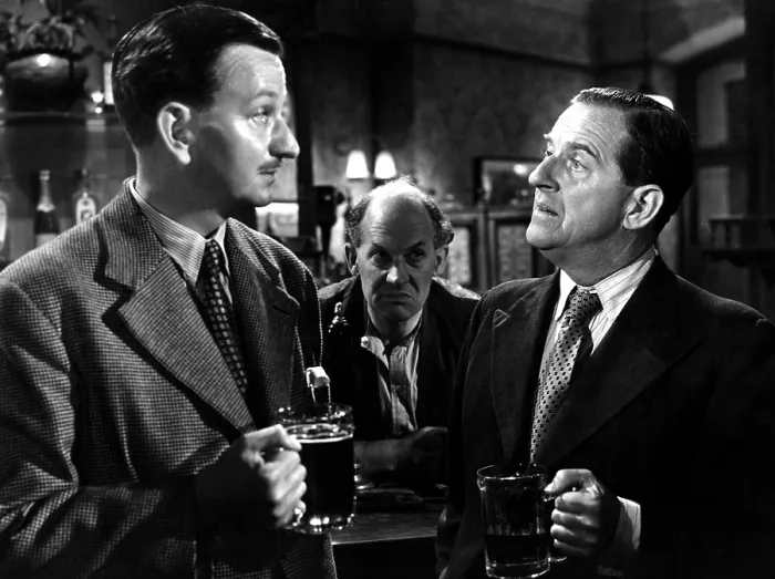 Framed Print : PASSPORT TO PIMLICO, Stanley Holloway, 1949