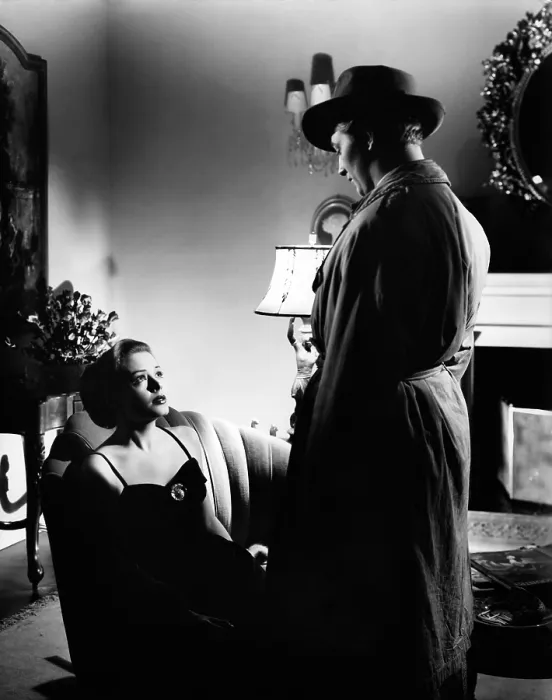 Framed Print : OUT OF THE PAST, from left: Jane Greer, Robert Mitchum, 1947 outofthepast1947-fsct006(outofthepast1947-fsct006.jpg)