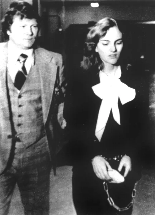 Framed Print : Patricia Hearst being escorted during her trial in San Francisco, CA, 1976.. Courtesy: CSU Archives  /  Everett Collection