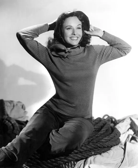 Framed Print : PAULETTE GODDARD publicity pose for REAP THE WILD WIND, 1942