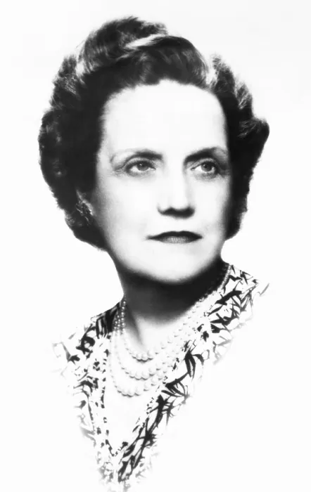 Framed Print : Pearl Mesta, an American socialite and political hostess, ca. 1940. At age 27 Pearl married industrialist George Mesta, and at age 36 she was widowed with $78 million fortune Framed Print : Pearl Mesta, an American socialite and political hostess, ca. 1940. At age 27 Pearl married industrialist George Mesta, and at age 36 she was widowed with $78 million fortune