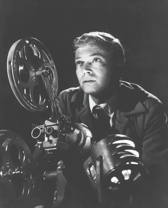 Framed Print : PEEPING TOM, Carl Boehm, 1960