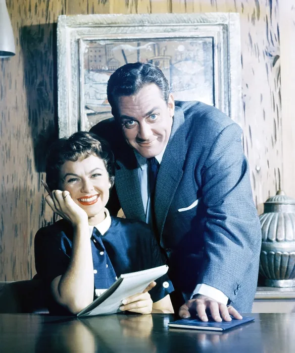 Framed Print : PERRY MASON, from left: Barbara Hale, Raymond Burr, (circa 1950s), 1957-66