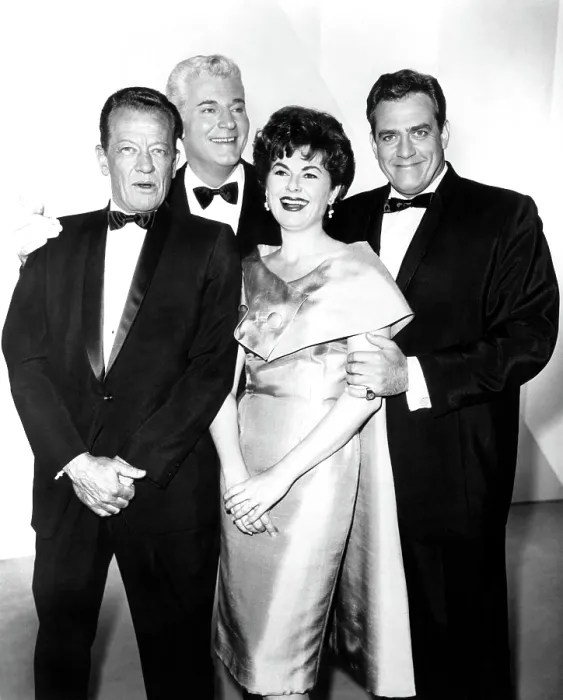 Framed Print : PERRY MASON, William Talman, William Hopper, Barbara Hale, Raymond Burr, 1957-66