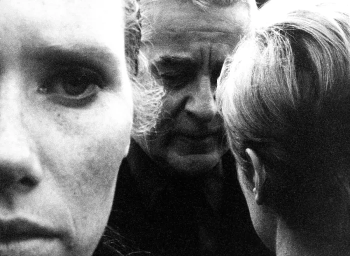 Framed Print : PERSONA, Liv Ullmann, Gunnar Bjornstrand, Bibi Andersson, 1966