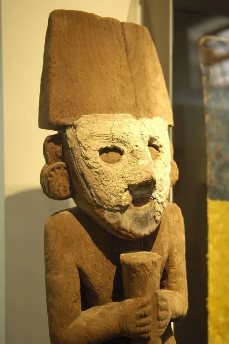 Framed Print : PERU. Lima. Larco Herrera Museum. Chimu wooden idol. Chimu art. AISA / Everett Collection**US SALES ONLY**