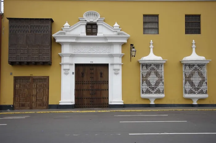 Framed Print : PERU. Trujillo. Plaza de las Armas (Arms Square). Buildings in colonial style. Colonial baroque. AISA / Everett Collection**US SALES ONLY**