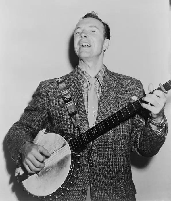 Framed Print : Pete Seeger (b. 1919) singing playing banjo Framed Print : Pete Seeger (b. 1919) singing playing banjo