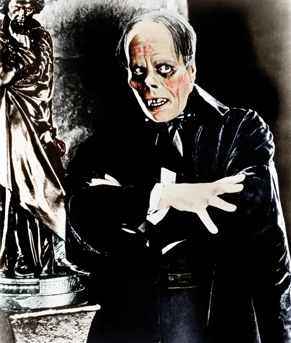 Framed Print : THE PHANTOM OF THE OPERA, Lon Chaney, 1925