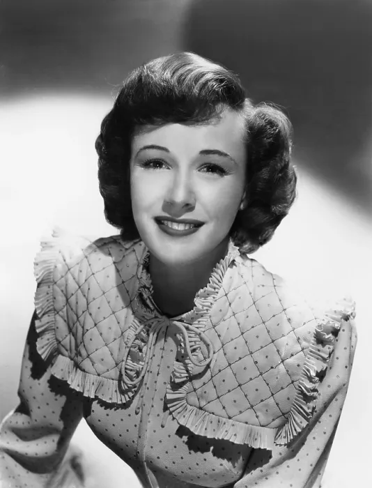 Framed Print : Phyllis Thaxter, ca. late 1940s Framed Print : Phyllis Thaxter, ca. late 1940s