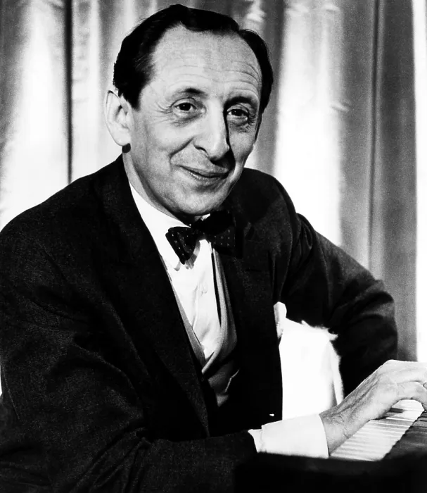 Framed Print : Pianist Vladamir Horowitz ca.1962. Courtesy: CSU Archives / Everett Collection Framed Print : Pianist Vladamir Horowitz ca.1962. Courtesy: CSU Archives / Everett Collection