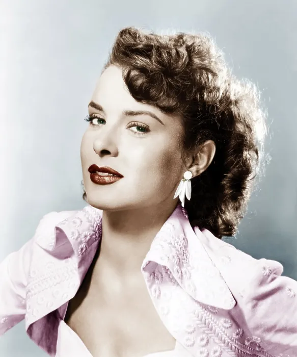 Framed Print : PICKUP ON SOUTH STREET, Jean Peters, 1953. 20th Century-Fox Film Corporation, TM & Copyright / courtesy Everett Collection