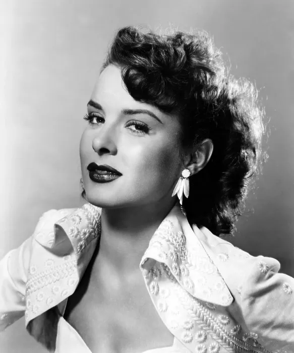 Framed Print : PICKUP ON SOUTH STREET, Jean Peters, 1953, TM and Copyright (c) 20th Century-Fox Film Corp. All Rights Reserved