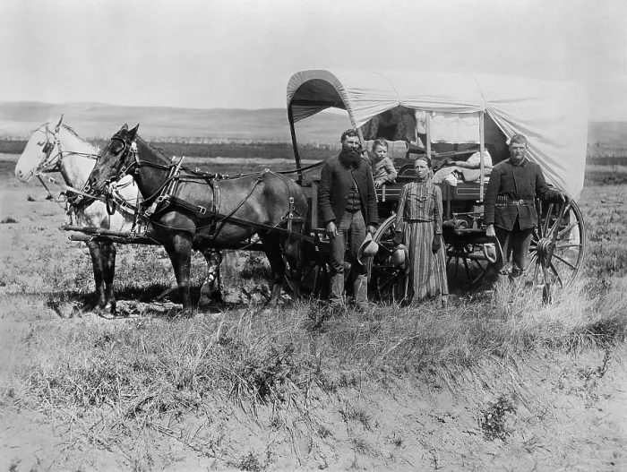 Framed Print : A pioneer family in Loup Valley, in central Nebraska, north of the Platt River, ca. 1886. As the Union Pacific Railroad was built, more settlers followed