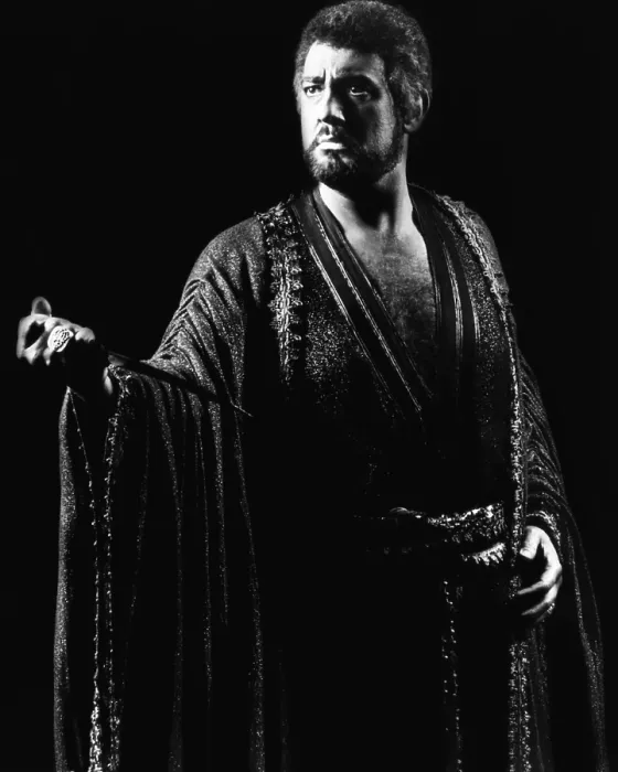 Framed Print : Placido Domingo as the title role in Otello, 1979. Courtesy: CSU Archives / Everett Collection Framed Print : Placido Domingo as the title role in Otello, 1979. Courtesy: CSU Archives / Everett Collection