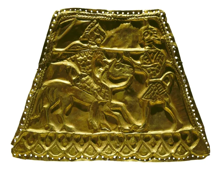 Framed Print : Plaque with Scythian Warriors. Gold repousse, 14x19 cm. It is possible that the plaque formed part of the decoration of a horse's harness. 4th century BC