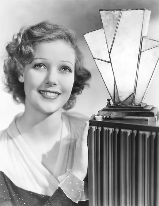 Framed Print : PLAY-GIRL, Loretta Young, 1932