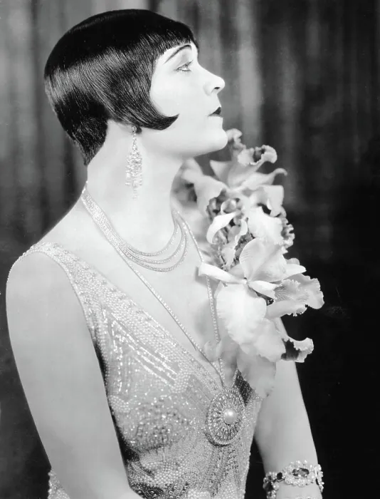 Framed Print : Pola Negri, 1926 Framed Print : Pola Negri, 1926
