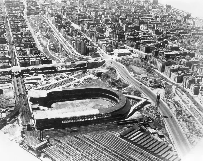 Framed Print : The Polo Grounds, New York October 3, 1934. Courtesy: CSU Archives / Everett Collection Framed Print : The Polo Grounds, New York October 3, 1934. Courtesy: CSU Archives / Everett Collection