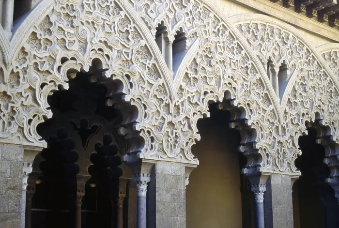 Framed Print : Polylobated Arches at the Aljaferia Palace, by Mozarabic craftsmen, 11th-15th Century, carved stone - Detail