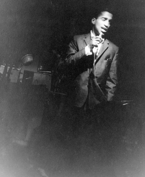 Framed Print : Portrait of Sammy Davis, Jr. (1925-1990), at Urban League benefit at the Broadway nightclub, Birdland in 1956 Framed Print : Portrait of Sammy Davis, Jr. (1925-1990), at Urban League benefit at the Broadway nightclub, Birdland in 1956