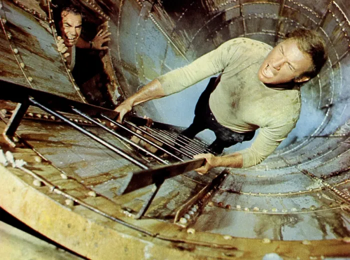 Framed Print : POSEIDON ADVENTURE, Ernest Borgnine, Gene Hackman, 1972