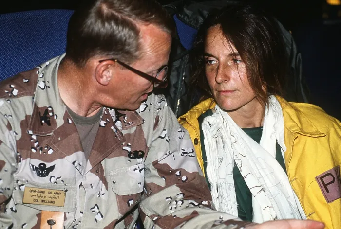Framed Print : Former POW Major Rhonda Lee Cornum a flight surgeon with Col. Richard Williams after her release by the Iraqi government during Operation Desert Storm