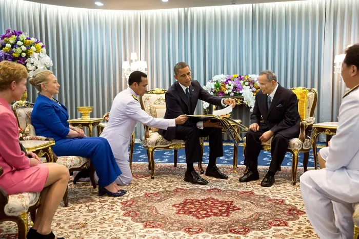 Framed Print : President Barack Obama presents a gift to King Bhumibol Adulyadej of Thailand. The gift was a photo album containing photos of the King with U.S