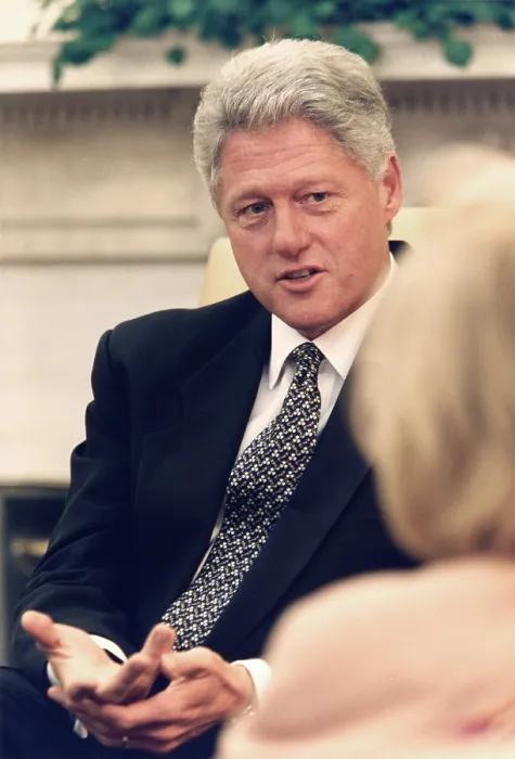Framed Print : President Bill Clinton speaks with reporters in the Oval Office of the White House, Oct. 1, 1996. His election year opponent was Republican senator Bob Dole (BSLOC_2021_7_12)